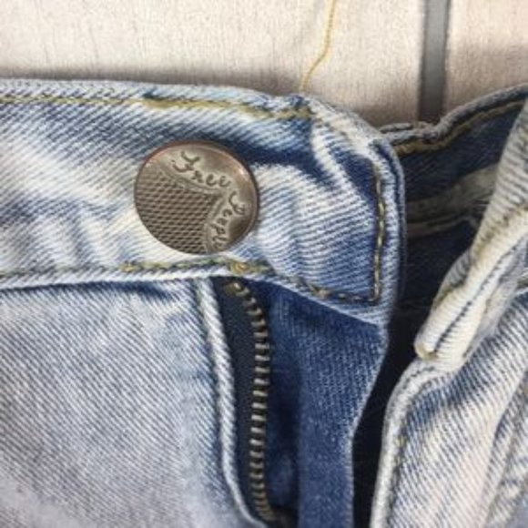 Free People Denim High Waisted Shorts W/ Lace Hem - Picture 2 of 4